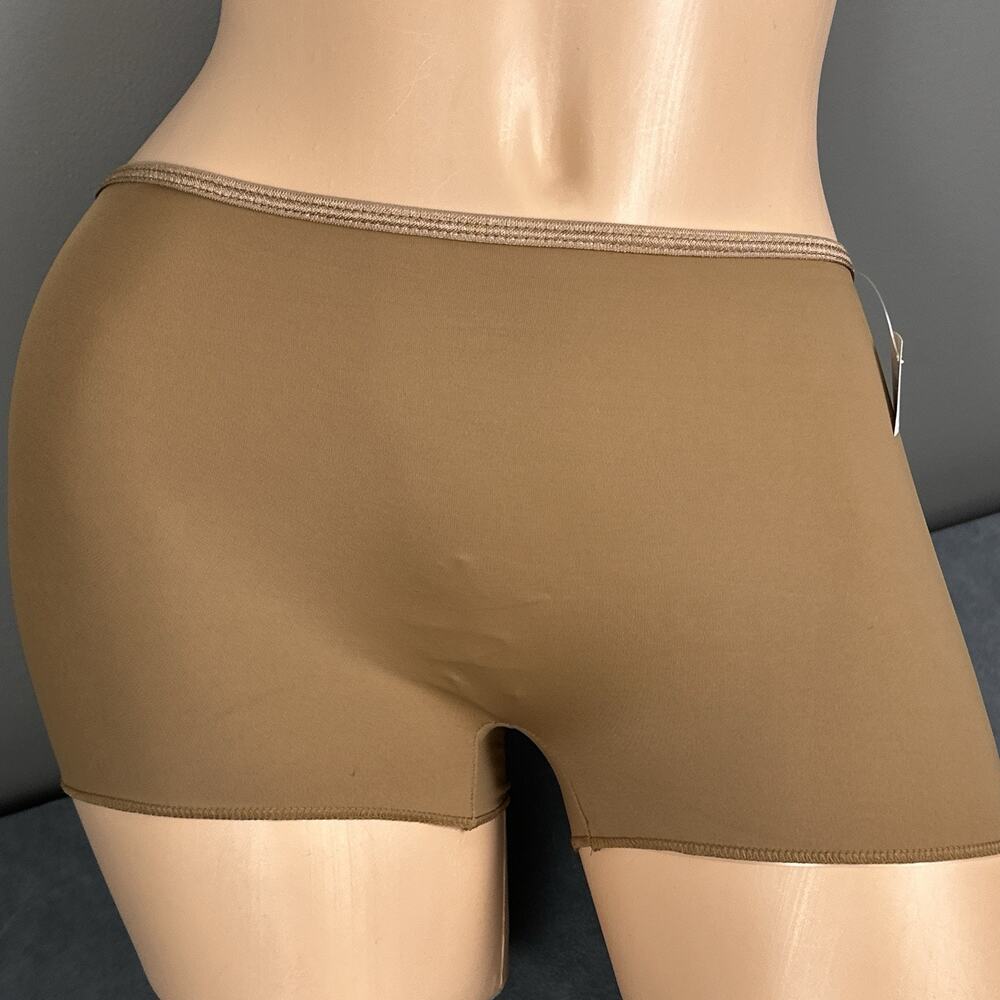 Body Wrappers 289 Womens Medium Small Dark Nude Hot Shorts Boy Cut Briefs Trunks